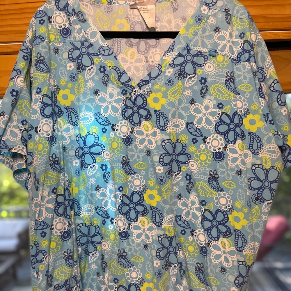 Very Loved Scrub Top